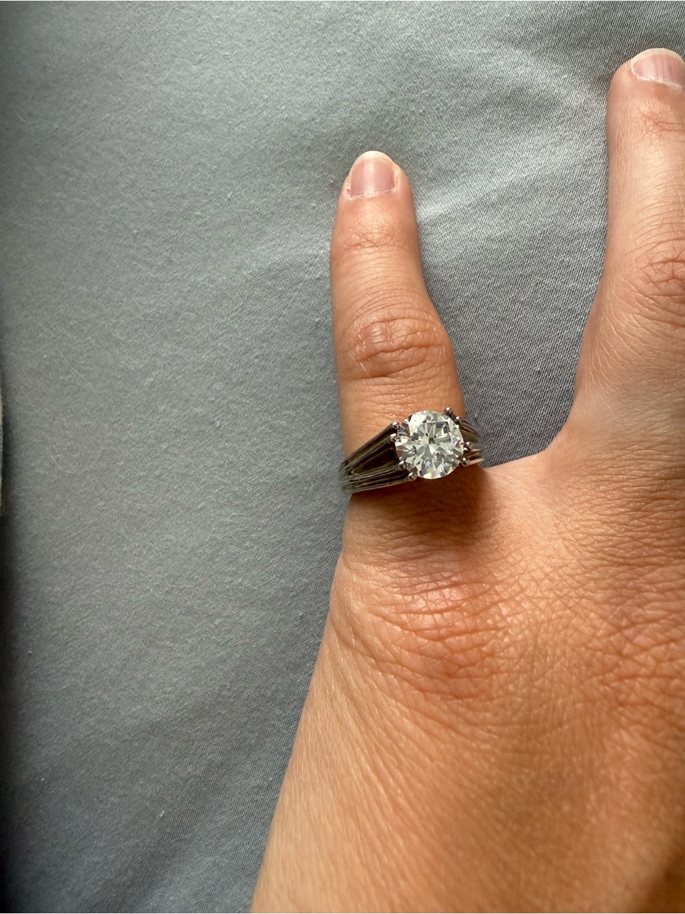 Classic Solitaire Round Cut White Stone Ring - Silver Tone